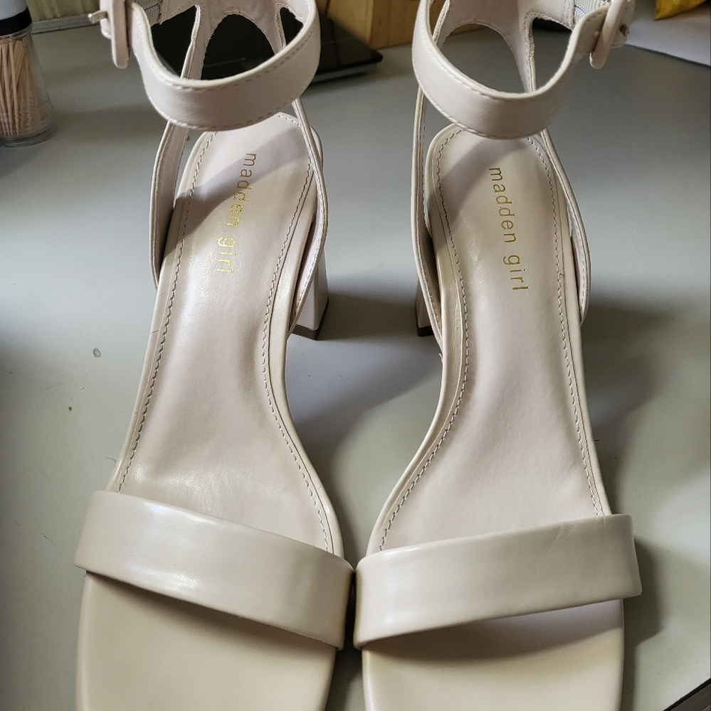 Madden Girl Winni Almond Heeled Sandals